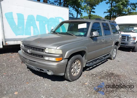 2002 Chevrolet Suburban 1500 Z71 из США, поврежденный, VIN 3GNFK16Z52G262098